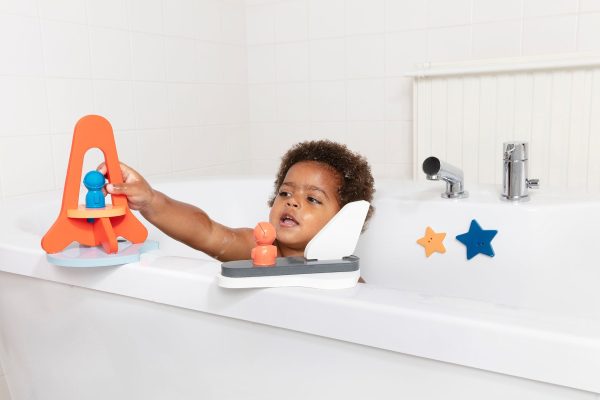 Rocket bath toy