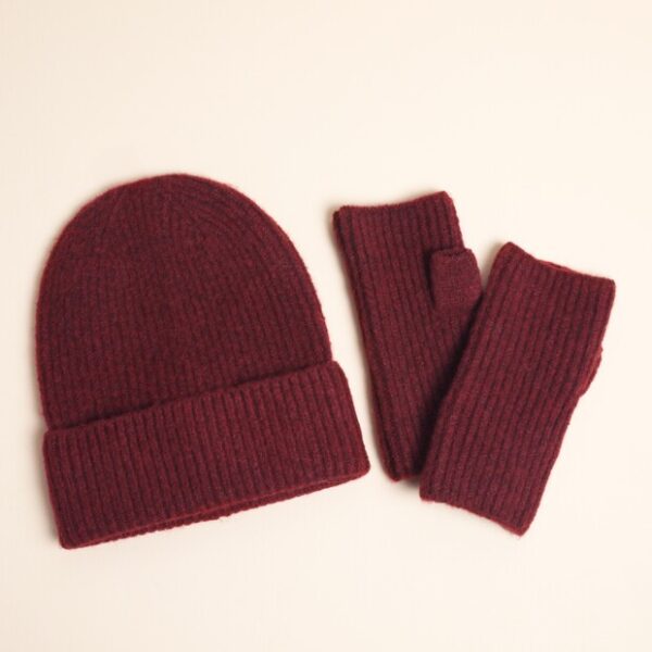 Burgundy knit handwarmers and beanie set